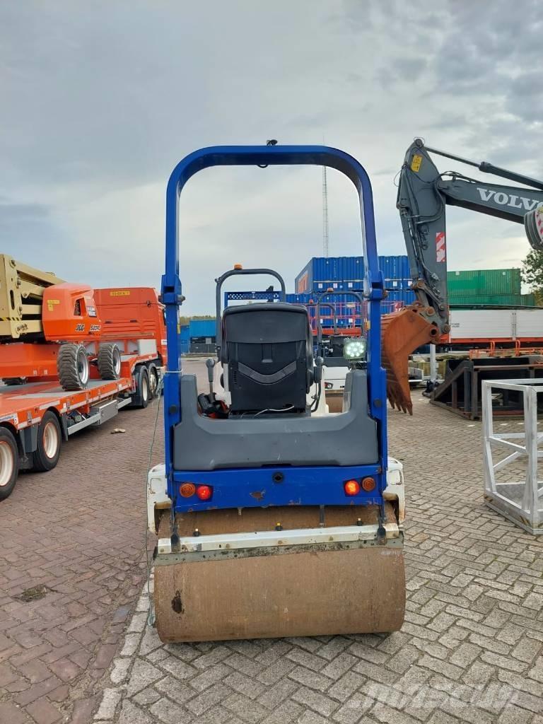 Dynapac CC1200 VI Rodillos de doble tambor