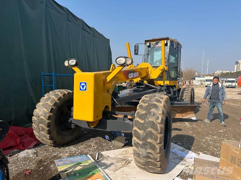 XCMG GR 180 Niveladoras