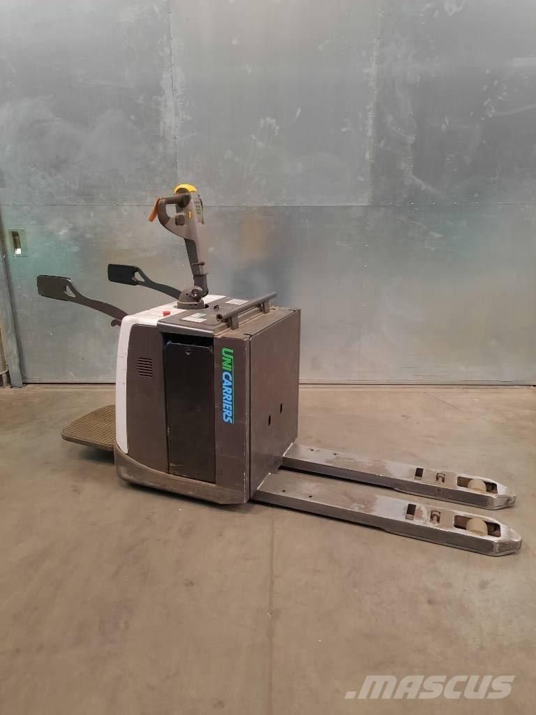 UniCarriers PMR200 Montacargas con plataformas de baja elevación
