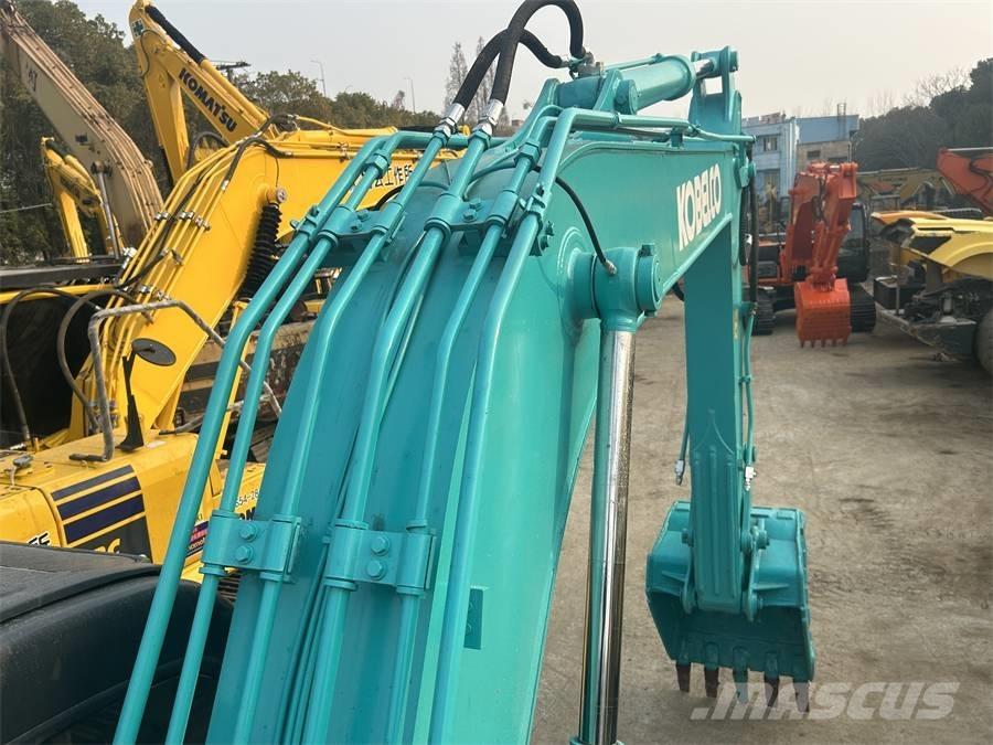 Kobelco SK 140 Excavadoras sobre orugas