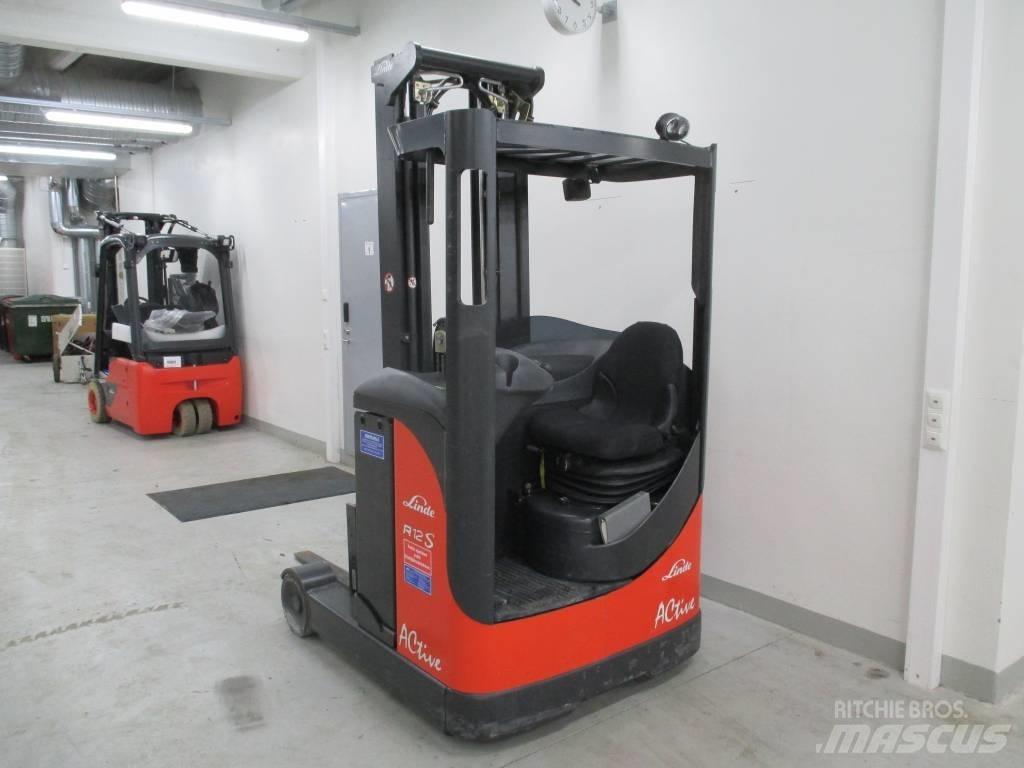 Linde R 12 Montacargas de alcance de gran altura