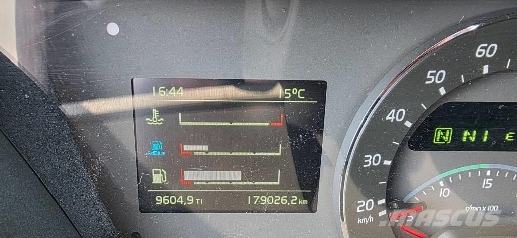 Volvo FH 16 750 Camiones de cama baja