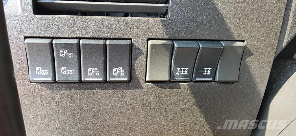 Volvo FH 16 750 Camiones de cama baja