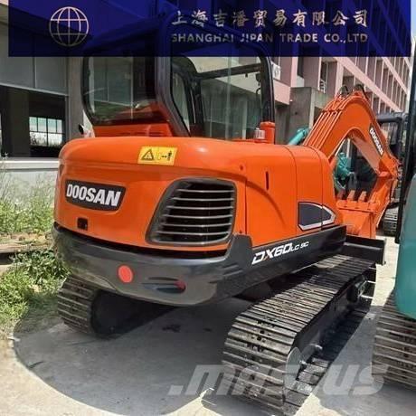Doosan DX 60 Excavadoras sobre orugas
