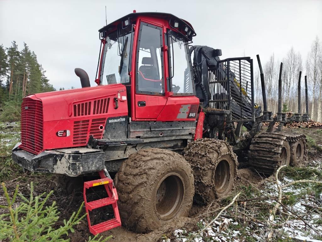 Komatsu 845 Transportadoras