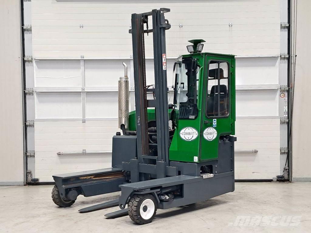Combilift C3000 Carretillas de carga lateral