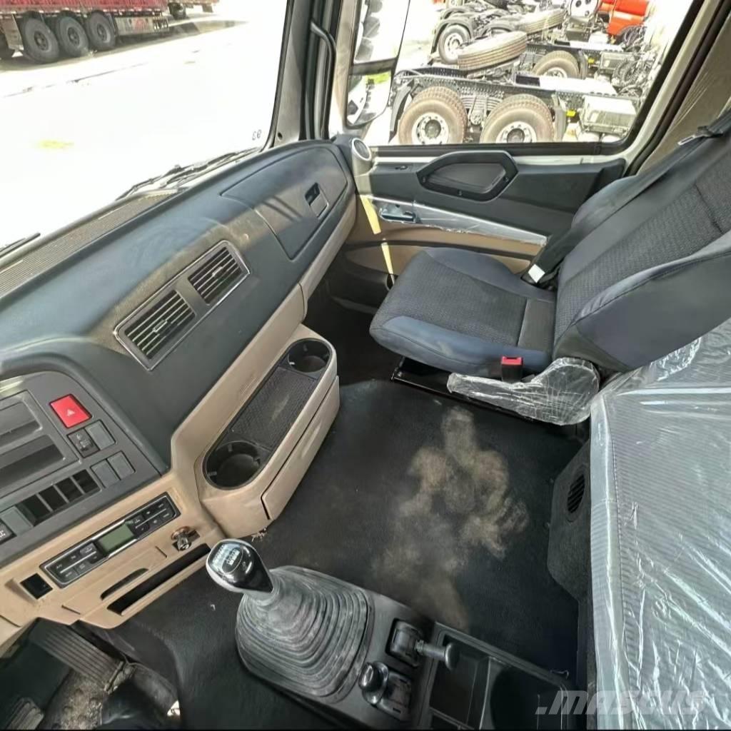 Howo 371 8x4 Bañeras basculantes usadas