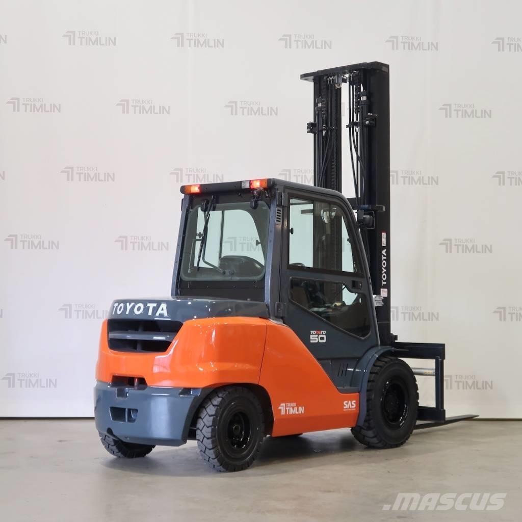 Toyota 40-8FD50N Camiones diesel