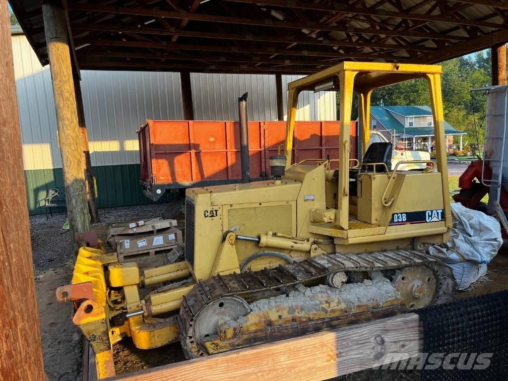 CAT D 3 B Buldozer sobre oruga