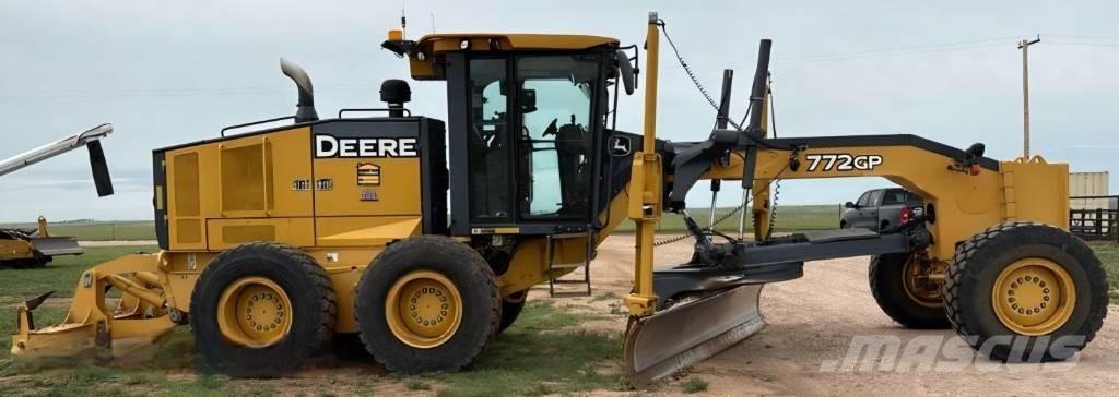 DEERE 772GP Niveladoras