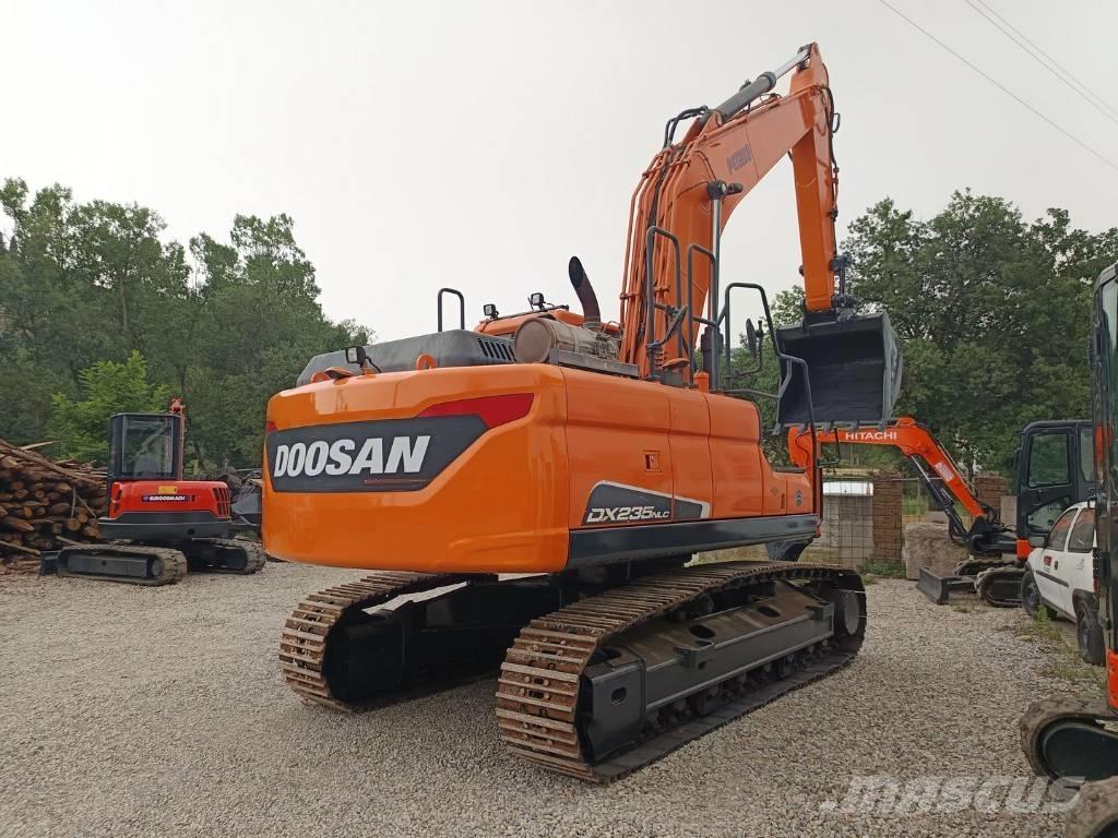 Doosan DX 235 NLC-5 Excavadoras sobre orugas