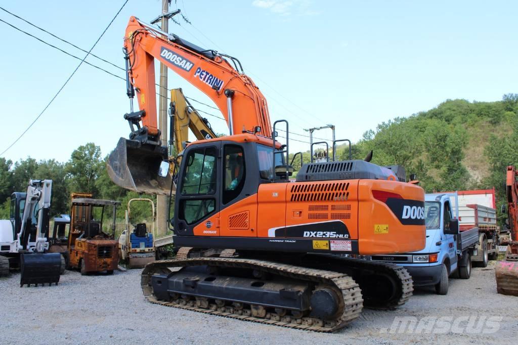 Doosan DX 235 NLC-5 Excavadoras sobre orugas
