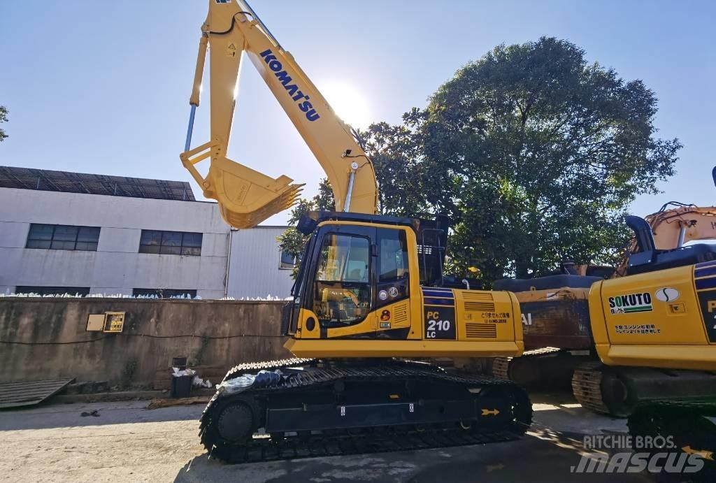 Komatsu PC210LC Excavadoras sobre orugas