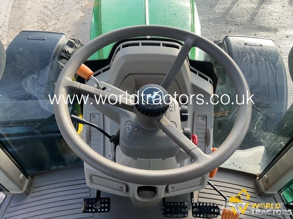 John Deere 6130 M Tractores