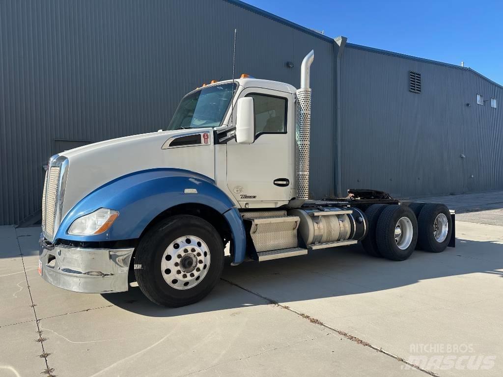 Kenworth T 680 Camiones tractor