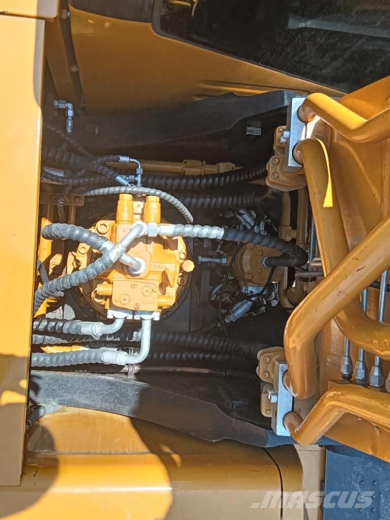 Sany SY 215 C Excavadoras sobre orugas