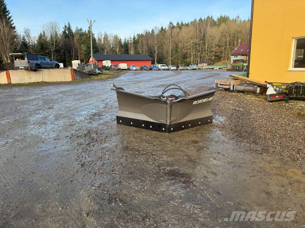 Pronar PUV 2600 M Hojas y cuñas quitanieves