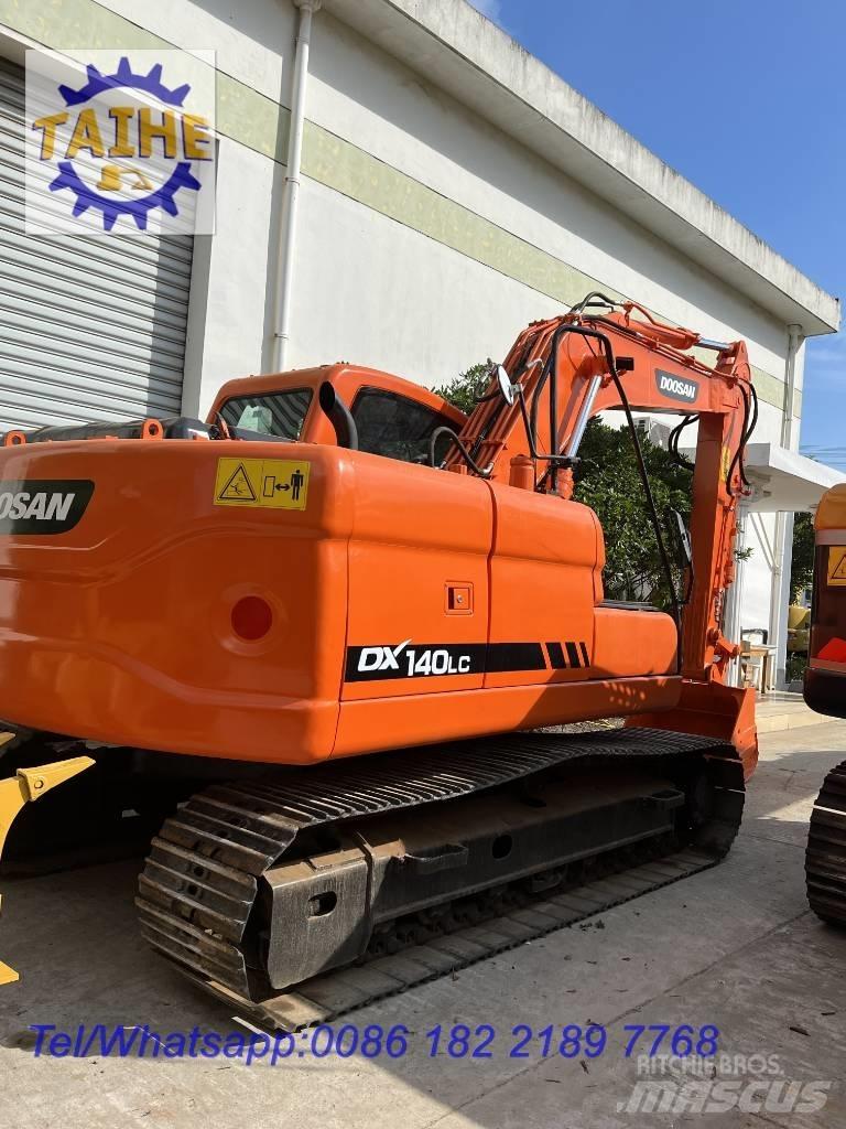 Doosan DX140 Excavadoras sobre orugas