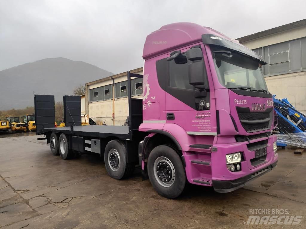 Iveco STRALIS 320S46 Camiones de superficie plana/cabrestantes