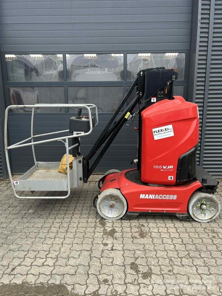 Manitou 100 VJR Plataformas con jaula de elevación