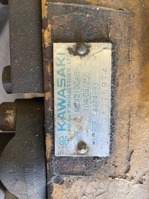 Fiat-Hitachi FH300 Hidráulicos