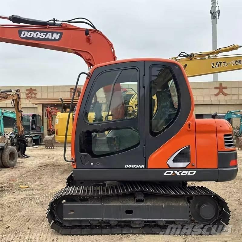 Doosan DX 80 Excavadoras 7t - 12t