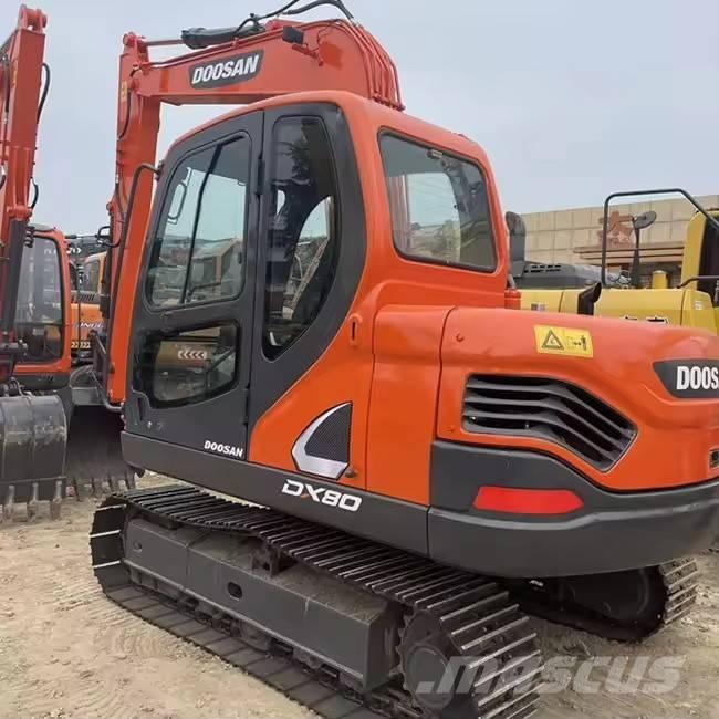 Doosan DX 80 Excavadoras 7t - 12t