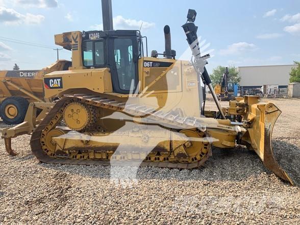 CAT D6T LGP Buldozer sobre oruga