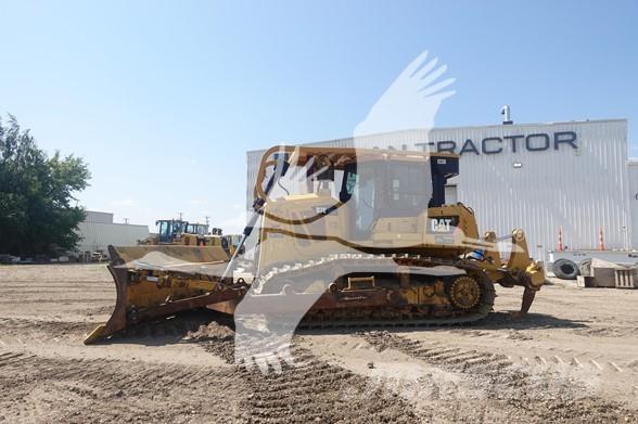CAT D7E LGP Buldozer sobre oruga