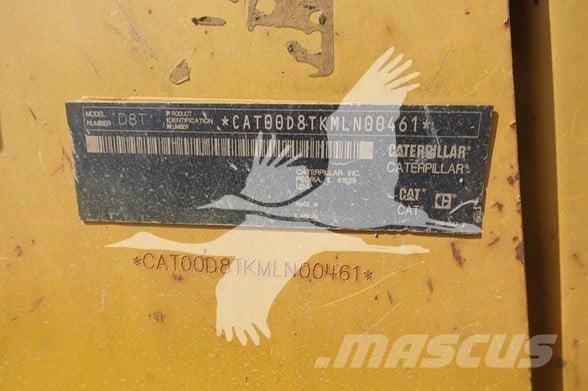 CAT D8T Buldozer sobre oruga