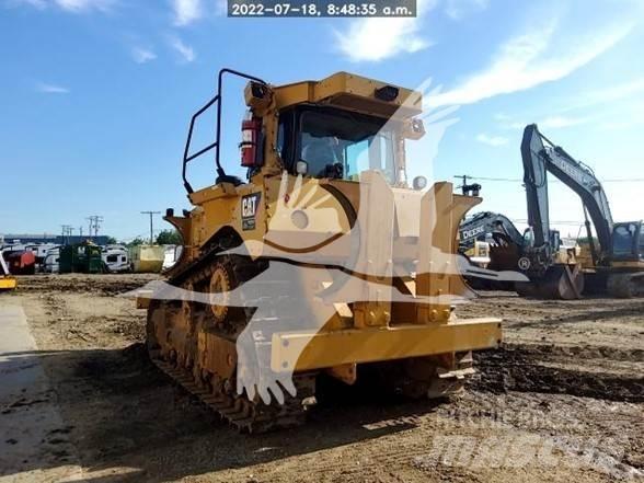 CAT D8T Buldozer sobre oruga