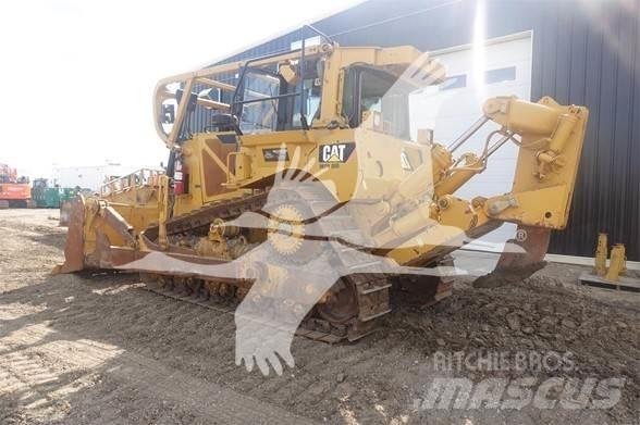 CAT D8T Buldozer sobre oruga