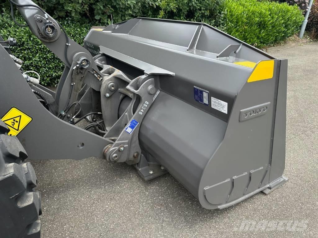 Volvo L 90 H Cargadoras sobre ruedas