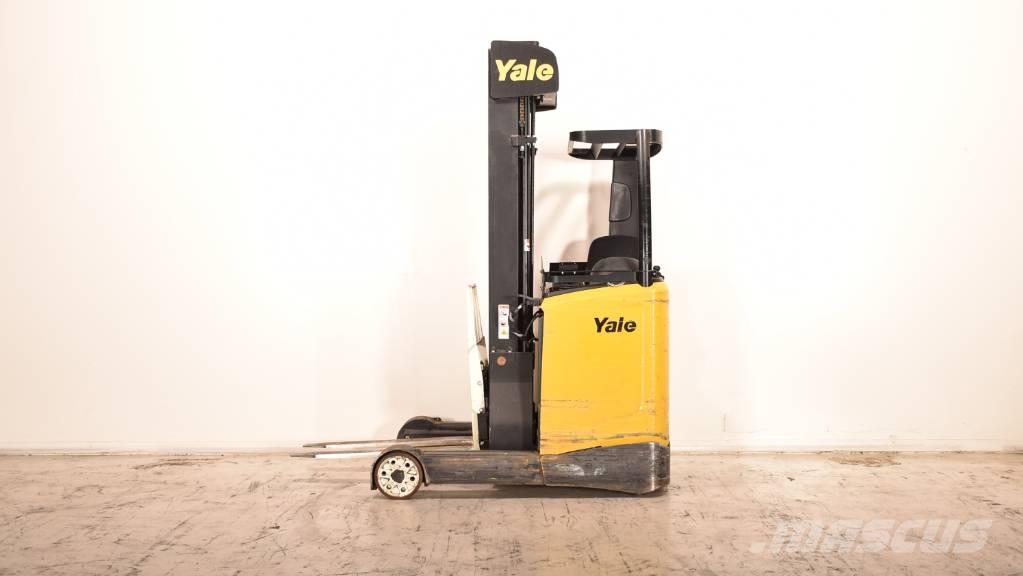 Yale MR 14 Montacargas de alcance de gran altura