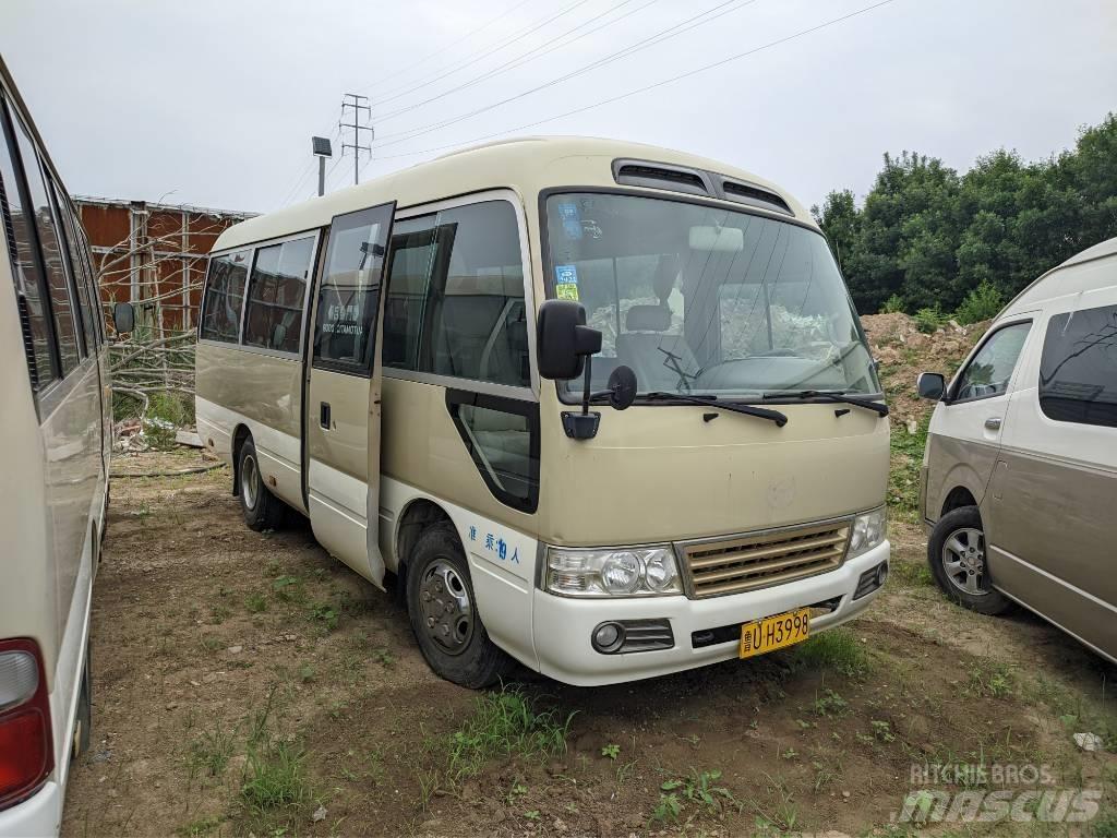 Toyota Coaster Autobuses interurbano