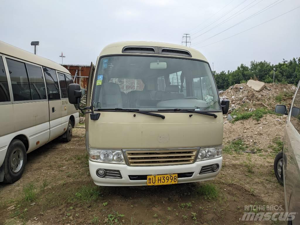 Toyota Coaster Autobuses interurbano