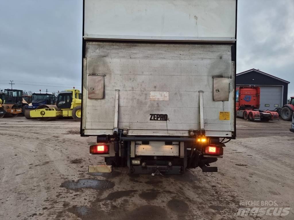 Iveco Eurocargo Camiones con caja de remolque