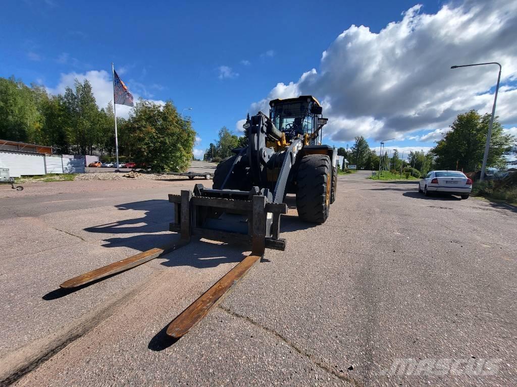 JCB 457 ZX Cargadoras sobre ruedas