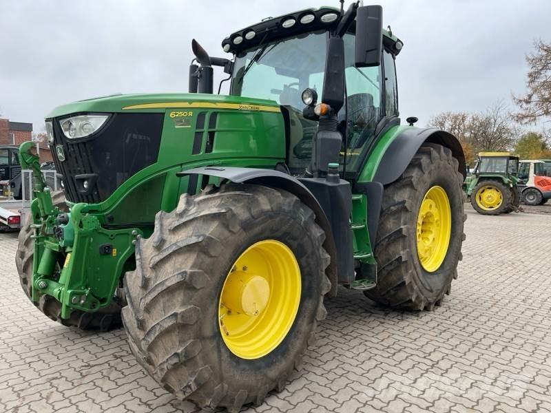 John Deere 6250R Tractores