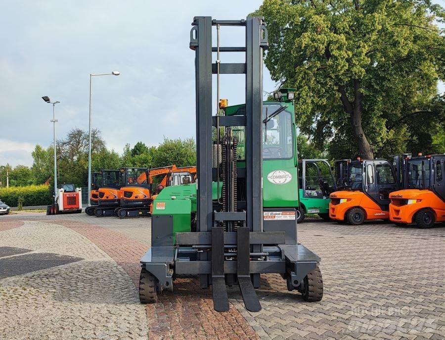 Combilift C4000 Montacargas de 4 vías