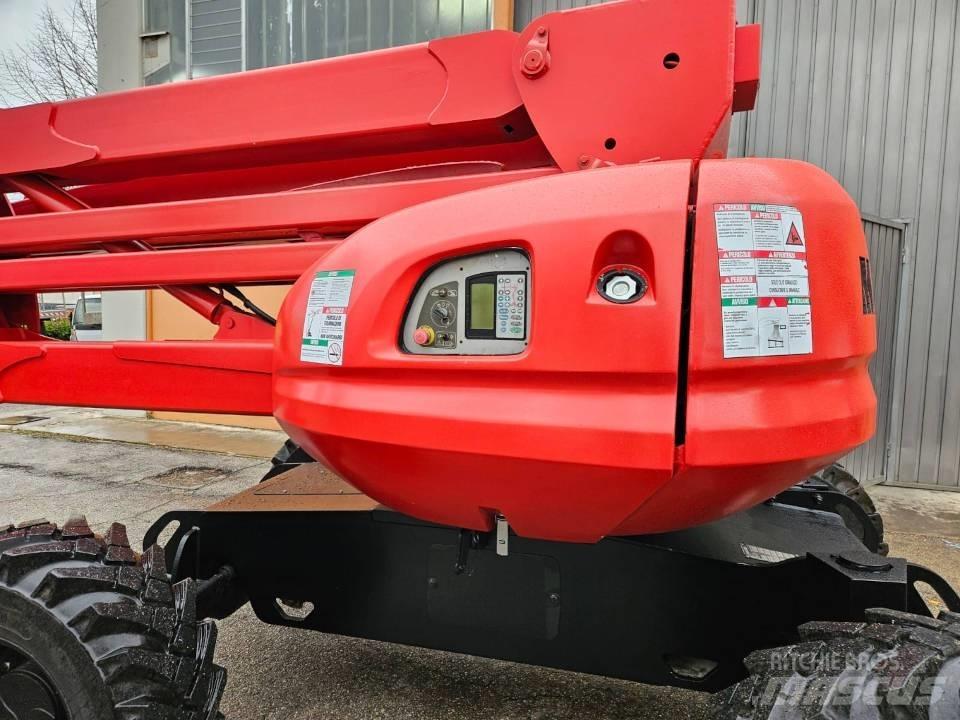 Manitou 160 ATJ Plataformas con brazo de elevación manual