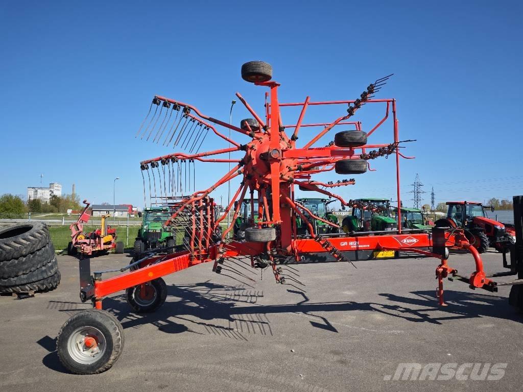 Kuhn GA 8121 Segadoras hileradoras