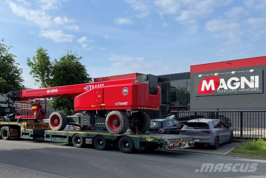 Magni ETB 44 RT Plataformas con brazo de elevación manual