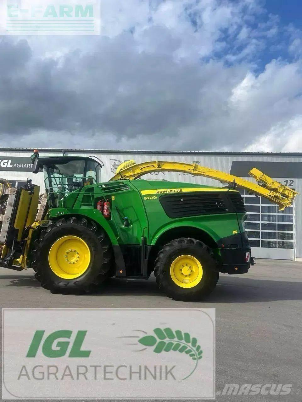 John Deere 9700 i Cosechadoras de forraje autopropulsadas