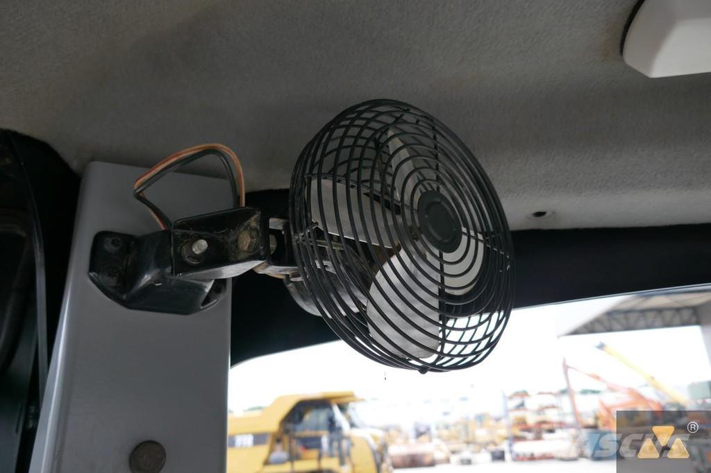 CAT 160M3 Niveladoras