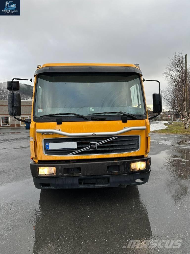 Volvo FL 250 Camiones grúa