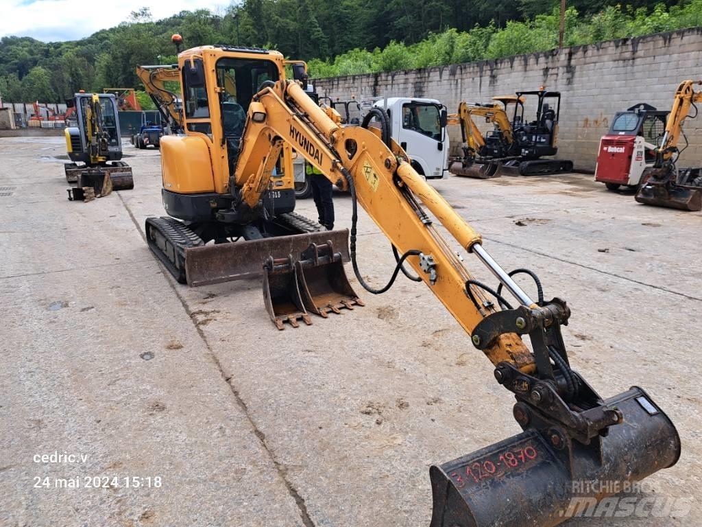 Hyundai R35Z-9 Miniexcavadoras