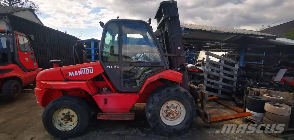 Manitou MC 50 Montacargas todo terreno