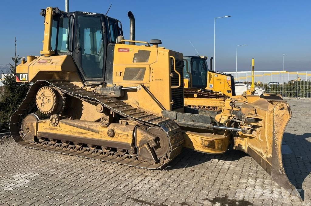 CAT D 6 N XL Buldozer sobre oruga