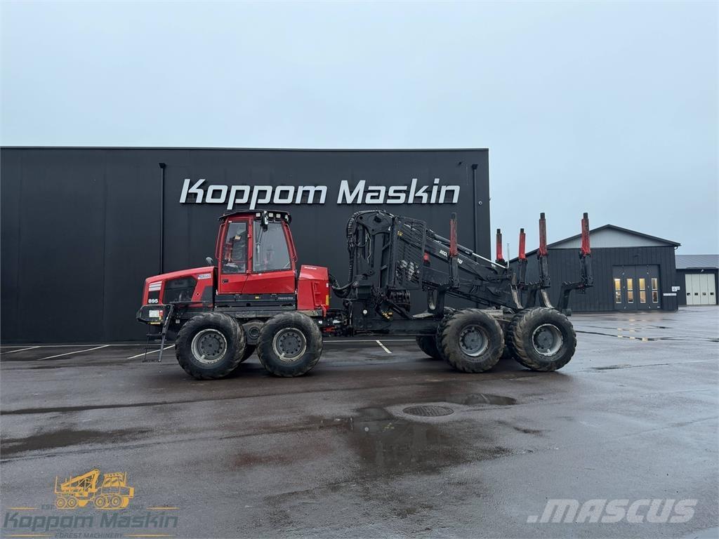 Komatsu 895 Transportadoras